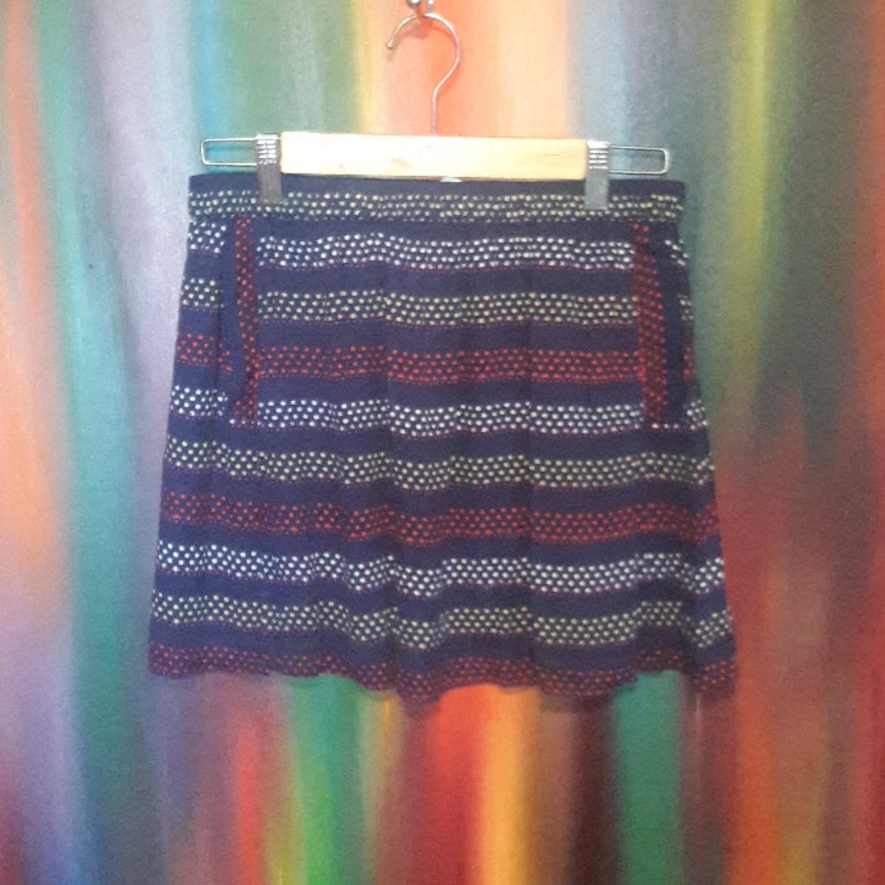 Cooperative Skirt